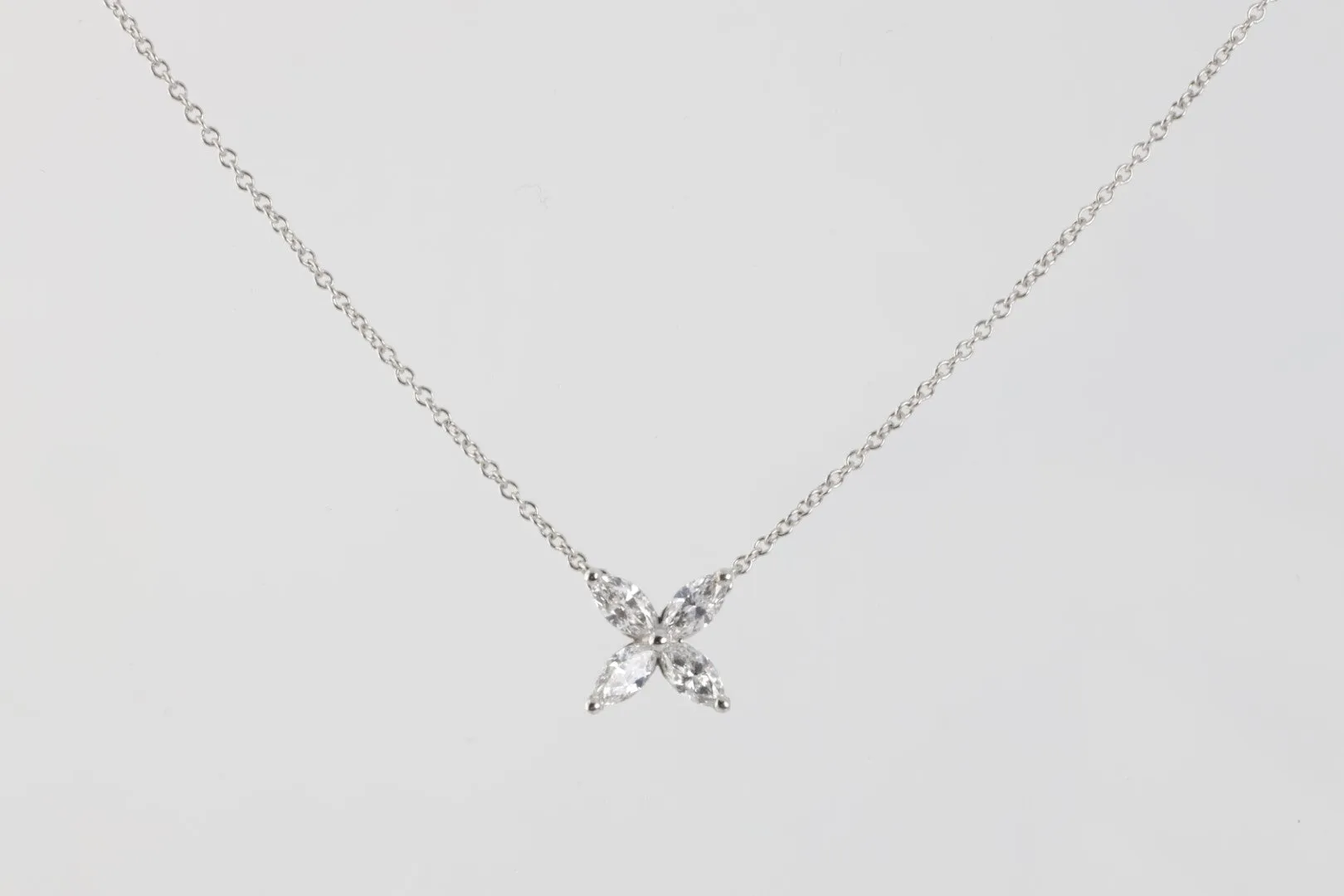 16’’ Tiffany & Co. 950 Platinum 0.48ctw Diamond Victoria Necklace (3.00g.)