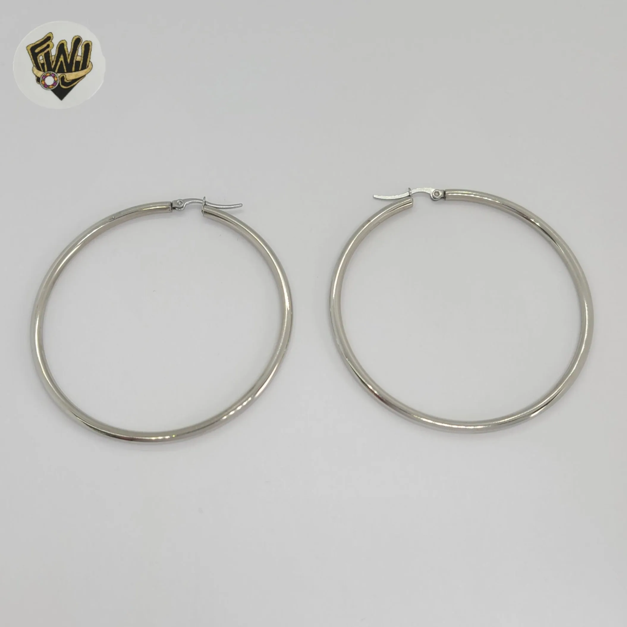 (4-2179-1) Stainless Steel - Plain Medium Hoops.