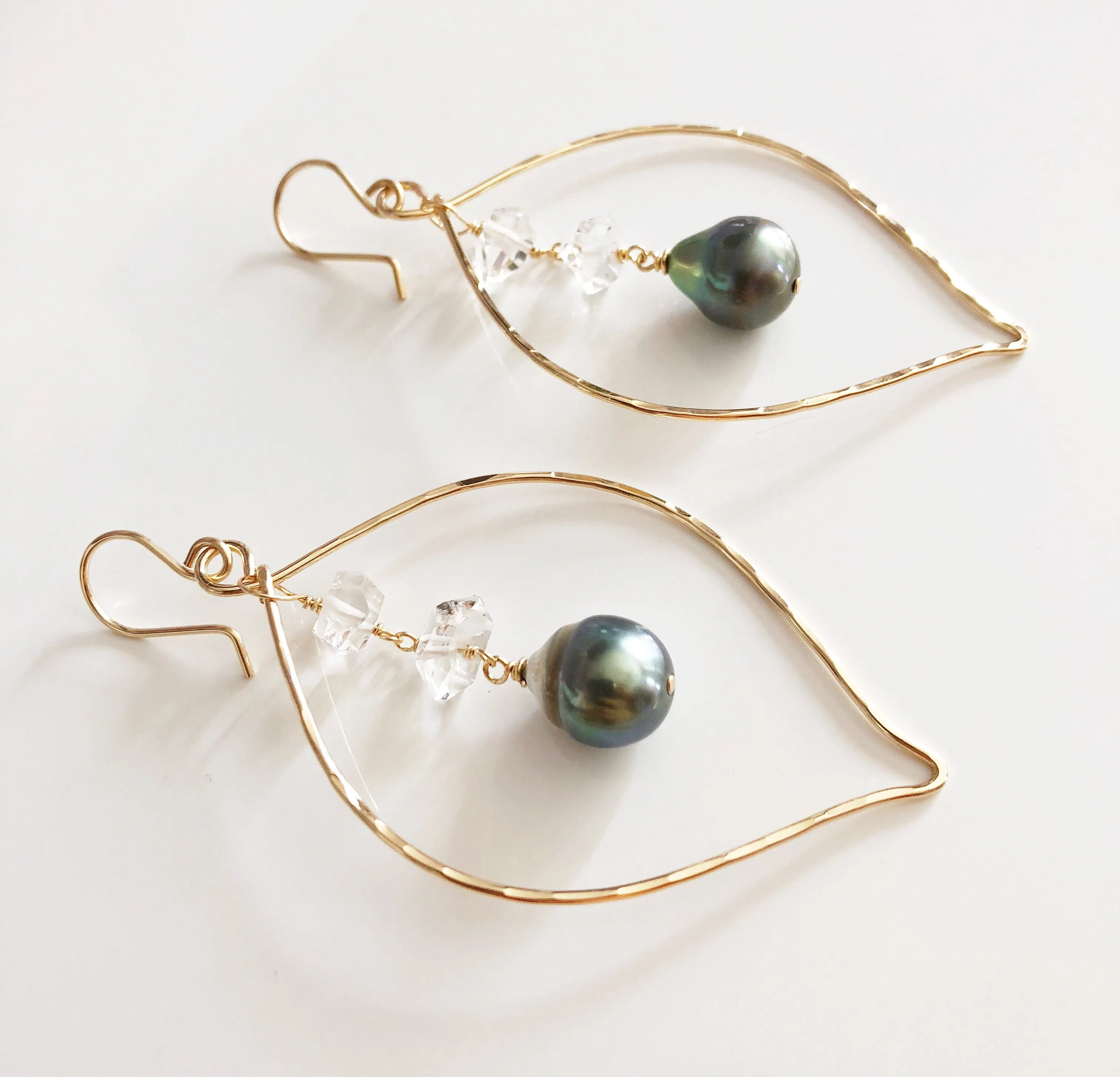 Earrings YURI - tahitian pearl & herkimer diamond (E508)