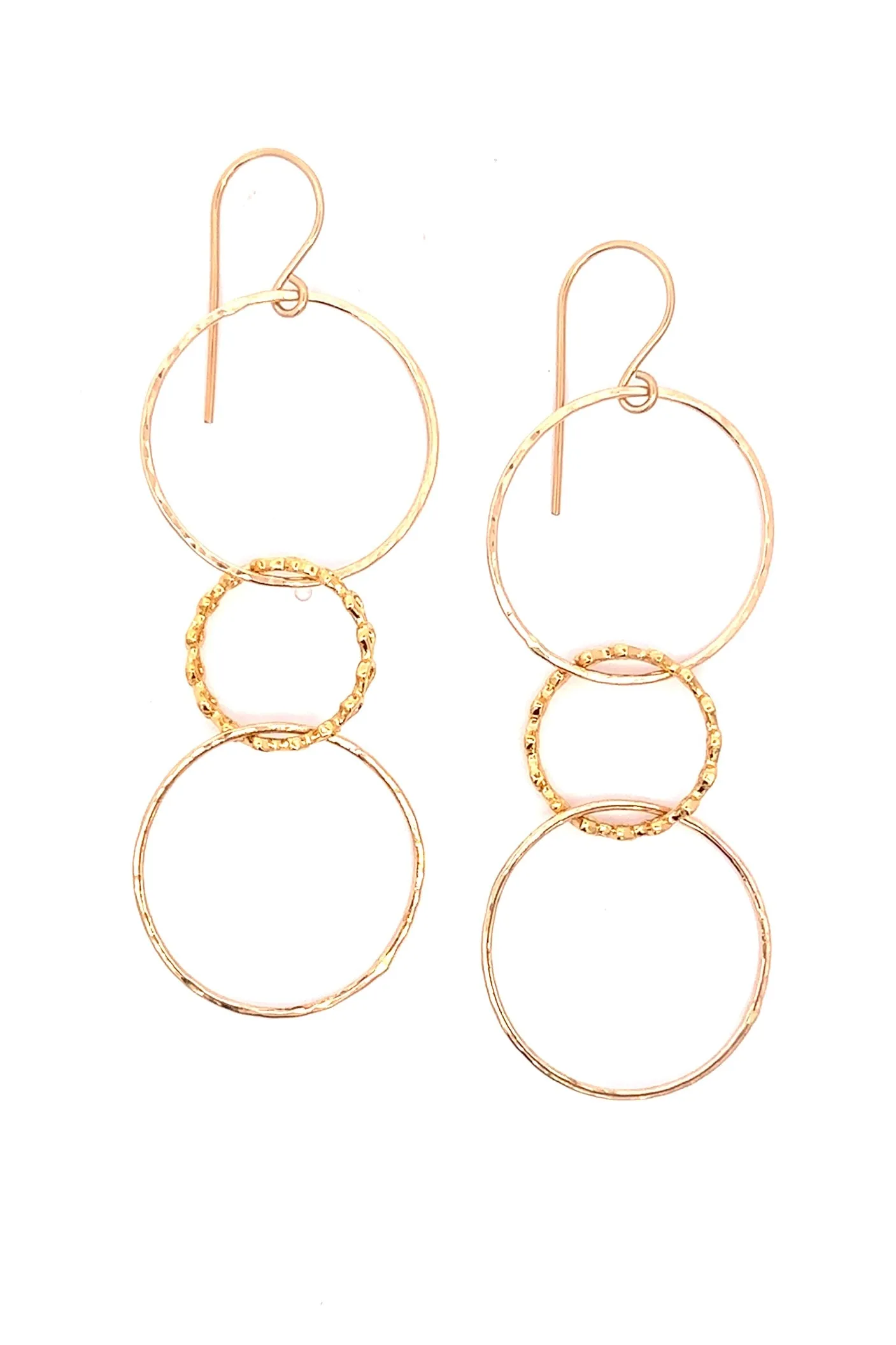 Enamerred Linking Hoops