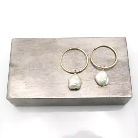 HERA Keshi Pearl Gold Hoop Earrings