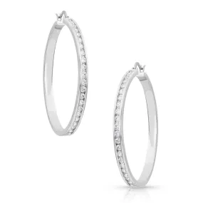 Montana Silversmiths Women's Star Light Lined Hoop Earrings