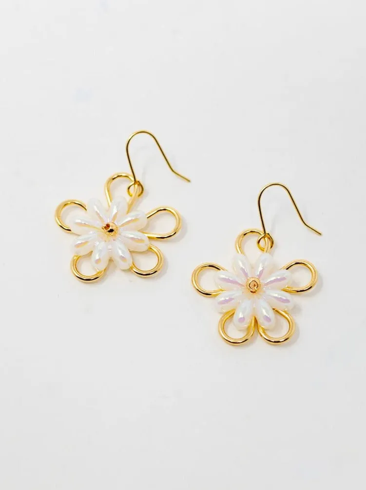 Petunia Earring