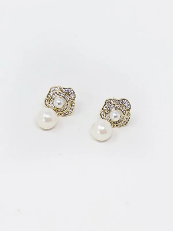 Rosette Earring