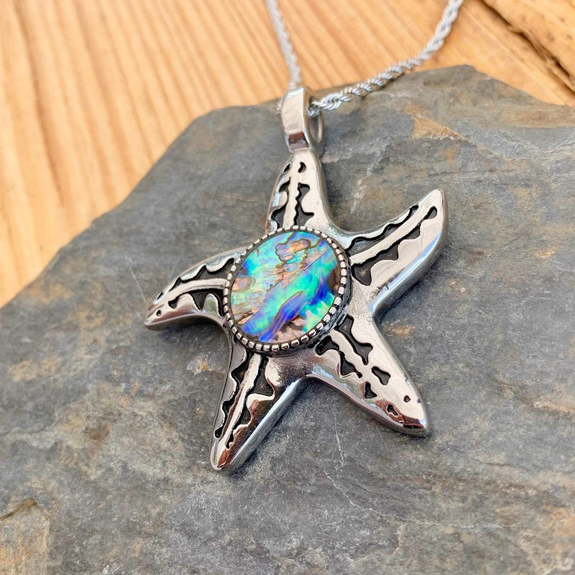 Sea Shell - Starfish Pendant - Rope Necklace - SK2565