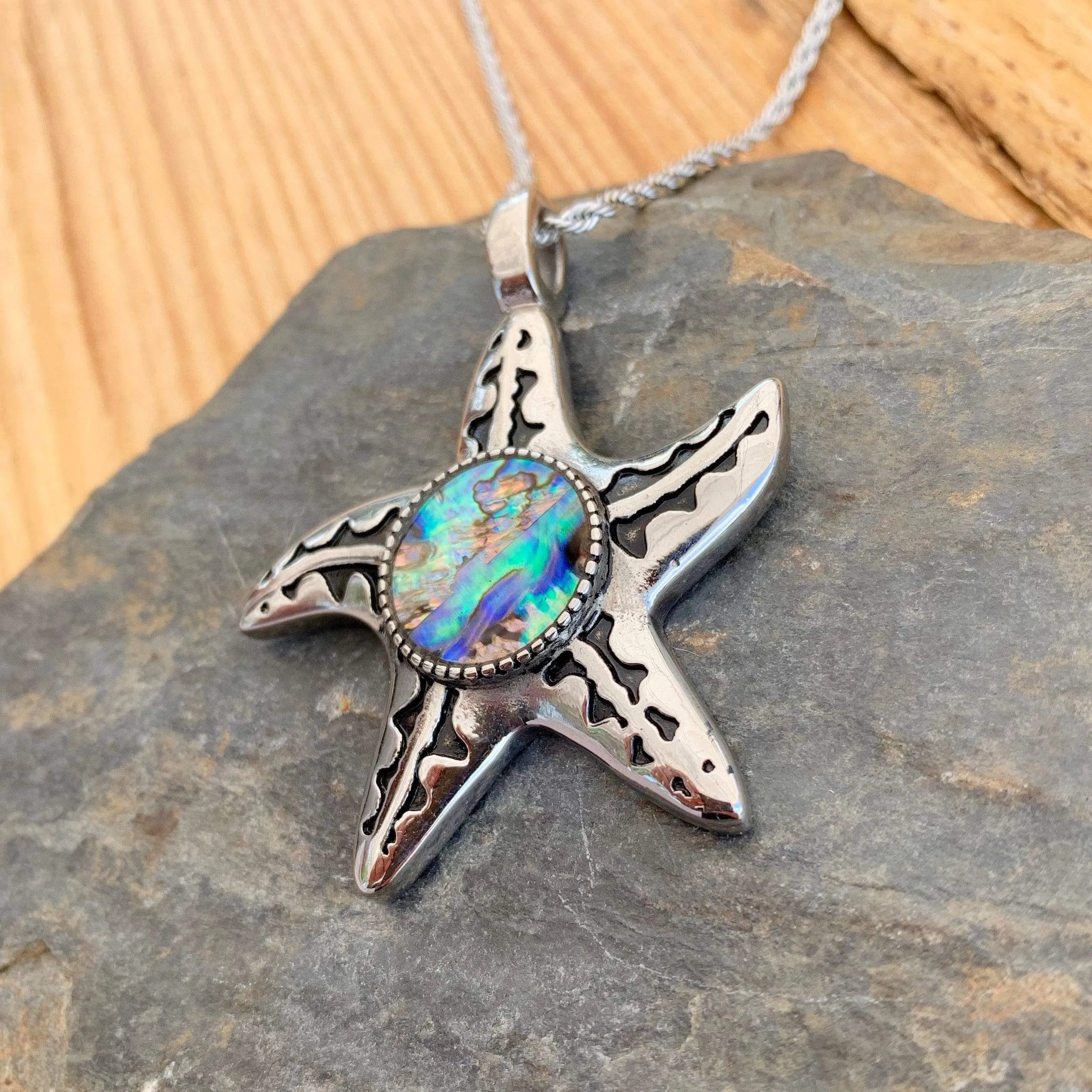 Sea Shell - Starfish Pendant - Rope Necklace - SK2565