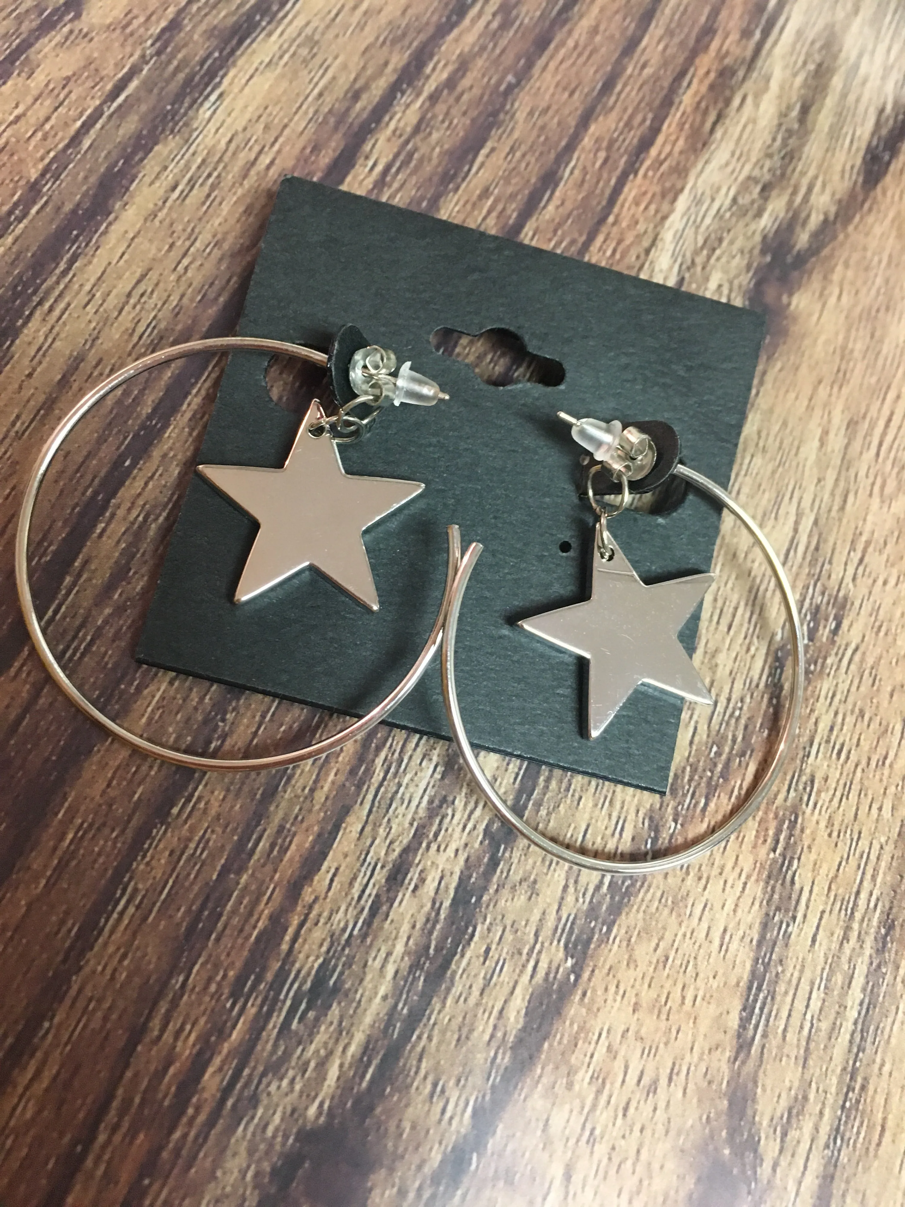 SILVER STAR CIRCLE EARRINGS