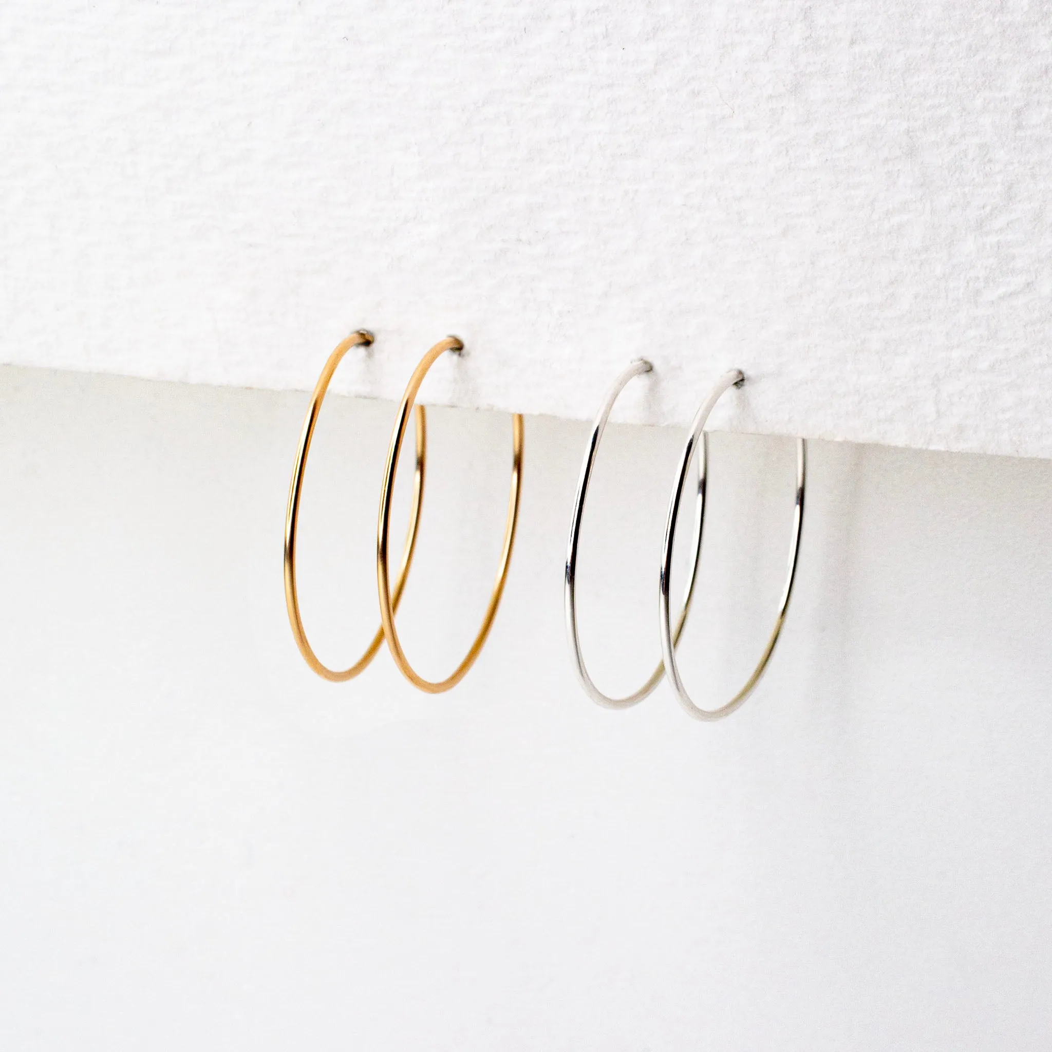 Weightless XS Hoops